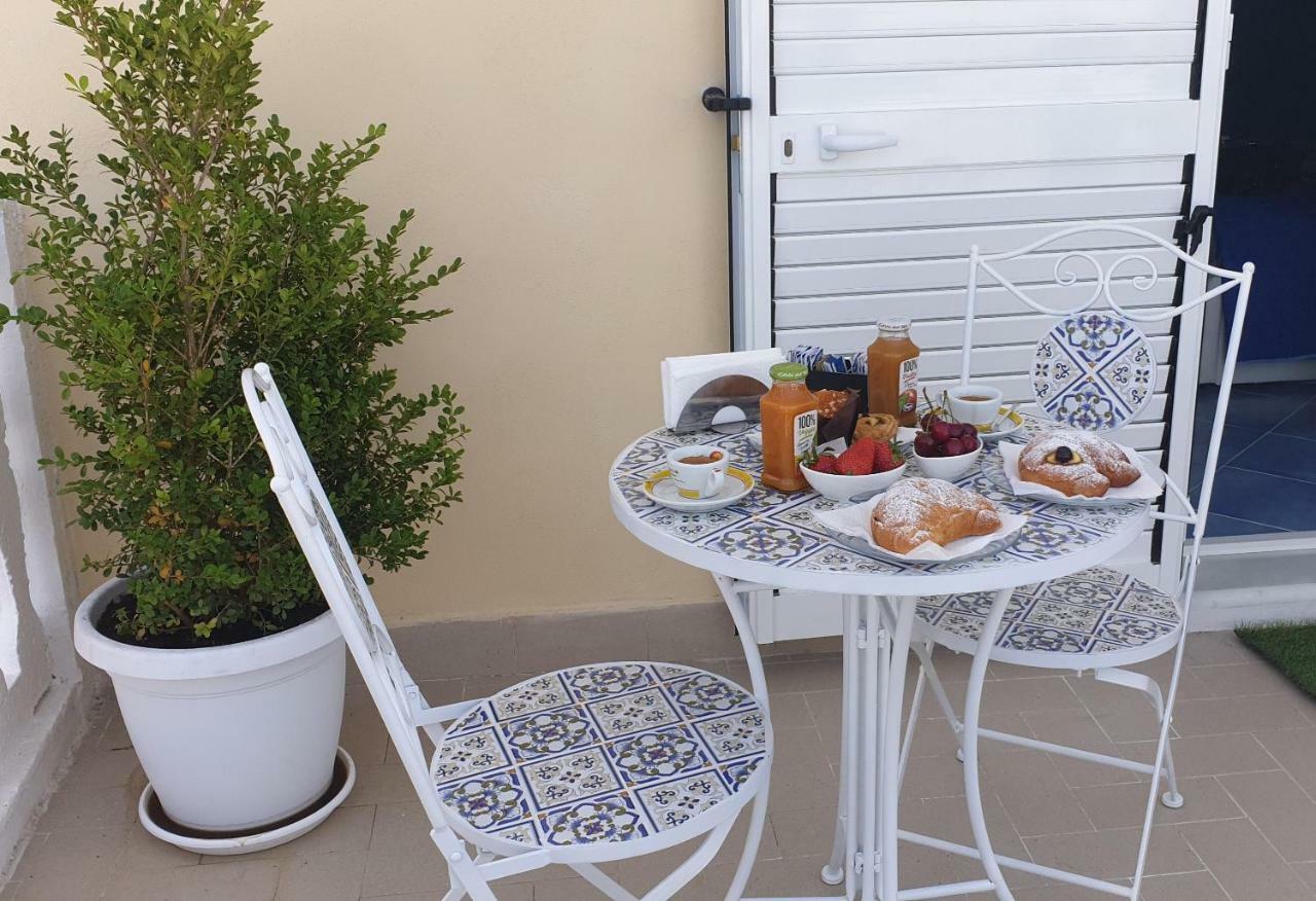 Bed and Breakfast A un passo dal mare Agropoli Esterno foto